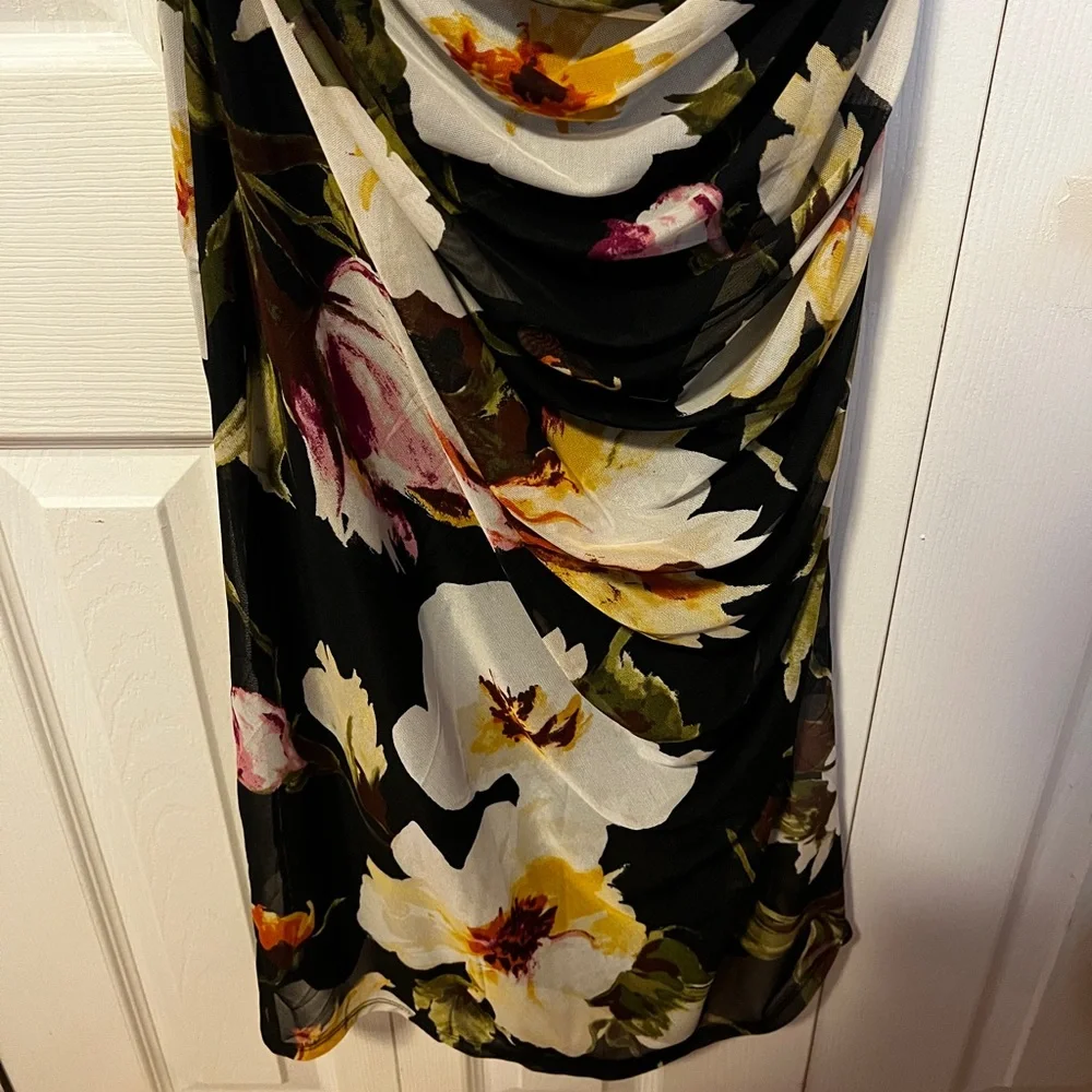 Abercrombie & Fitch formal dress - Picture 9 of 13